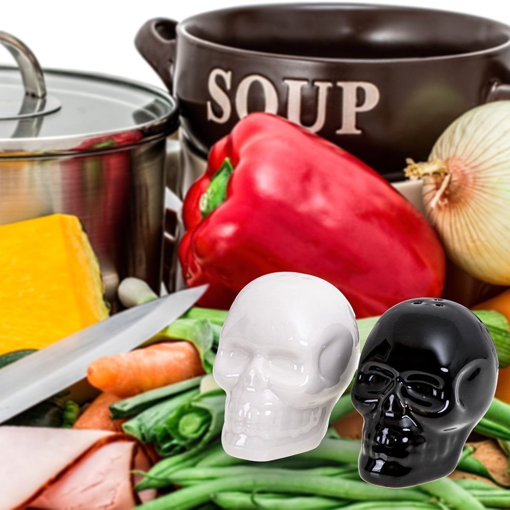 Solnička a pepřenka, Lebky