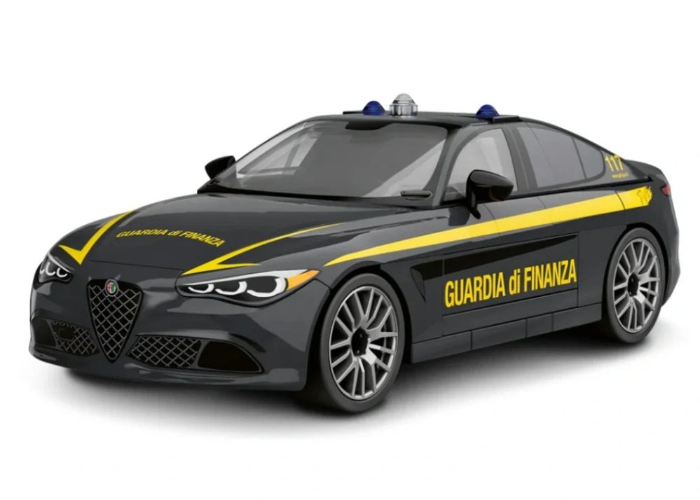 Cobi 24657 Alfa Romeo Giulia Quadrifoglio Guardia di Finanza, 97 kostek