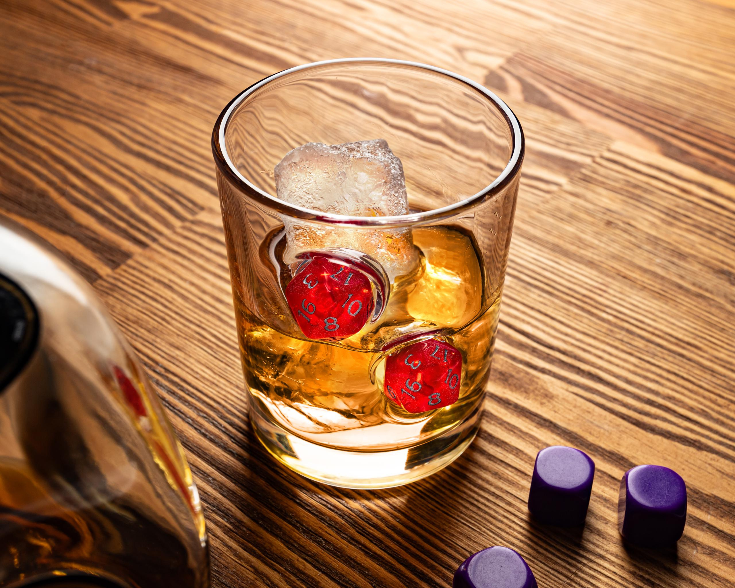 Gadget Maste Sklenice s kostkami 280 ml.