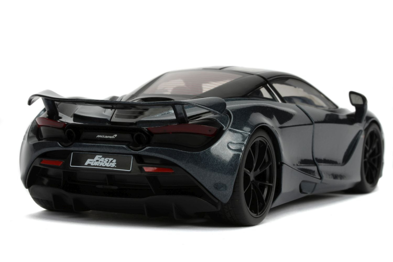 Rychle a zběsile auto Shawův McLaren 720S 1:24