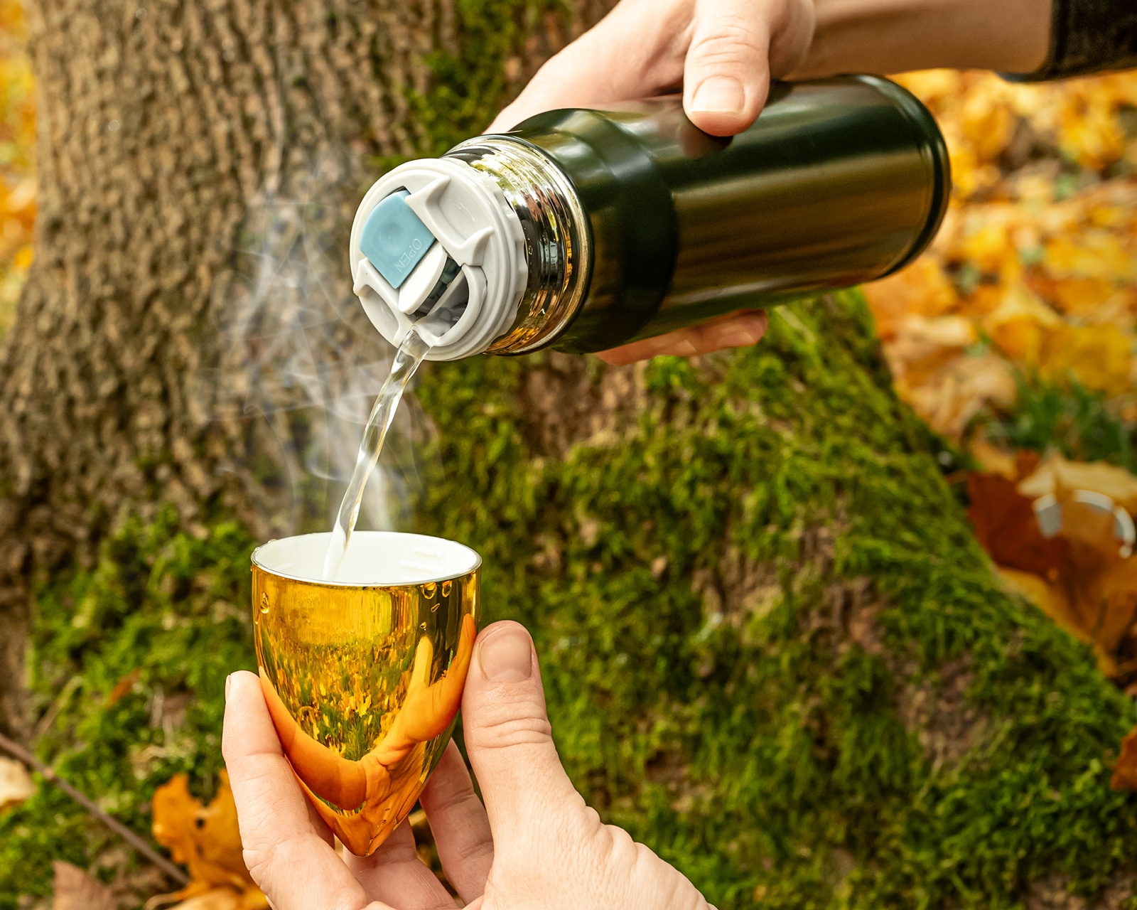 Master Termoska náboj 350 ml., armádní zelená