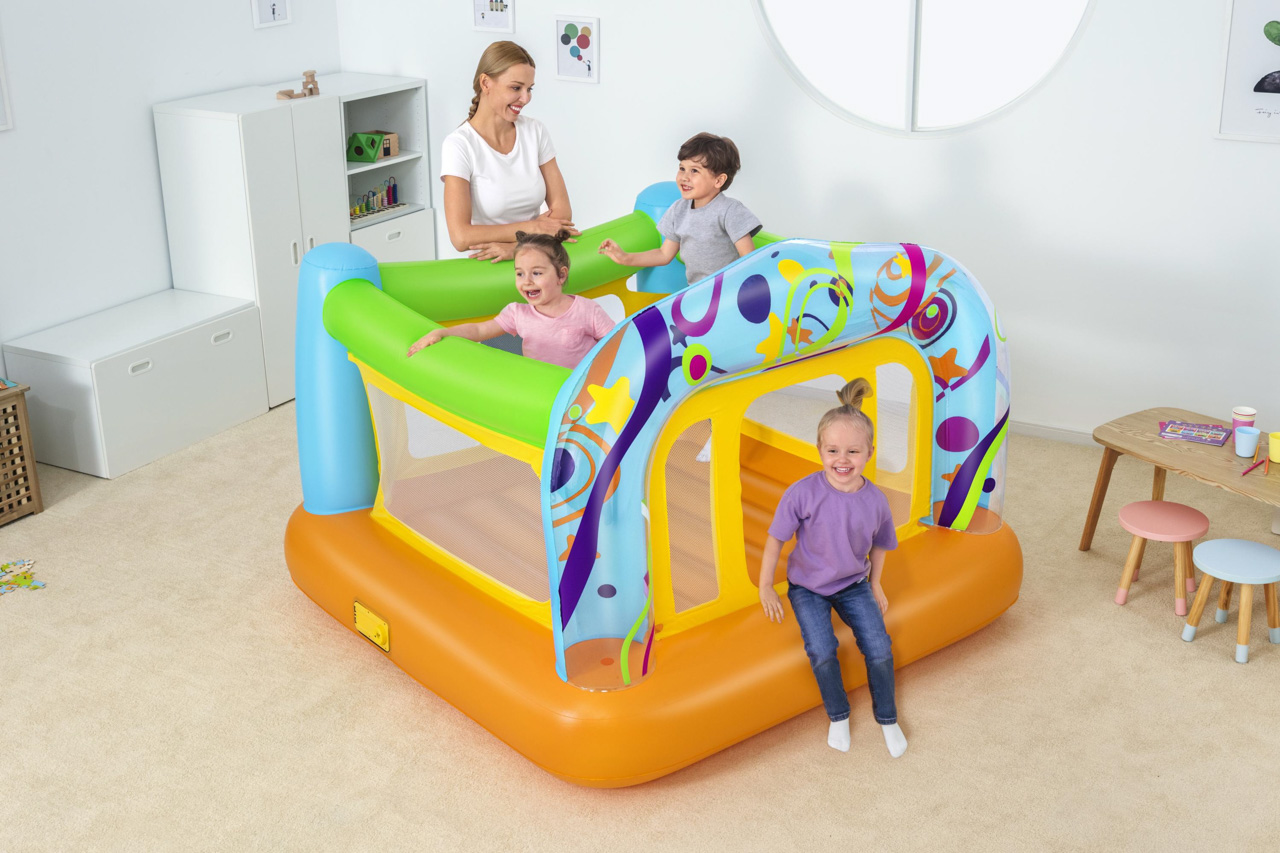 Nafukovací hrací centrum Swirls 'n Twirls 1,75 x 1,73 x 1,30m