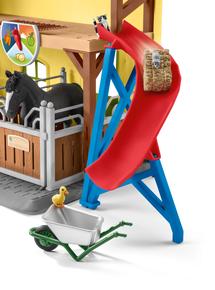 Stáj pro koně s příslušenstvím