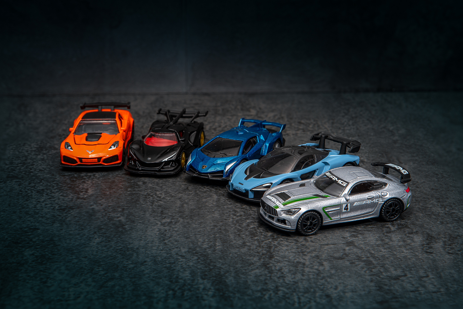 SIKU Velký akční set - sportovní auta, 5 autíček