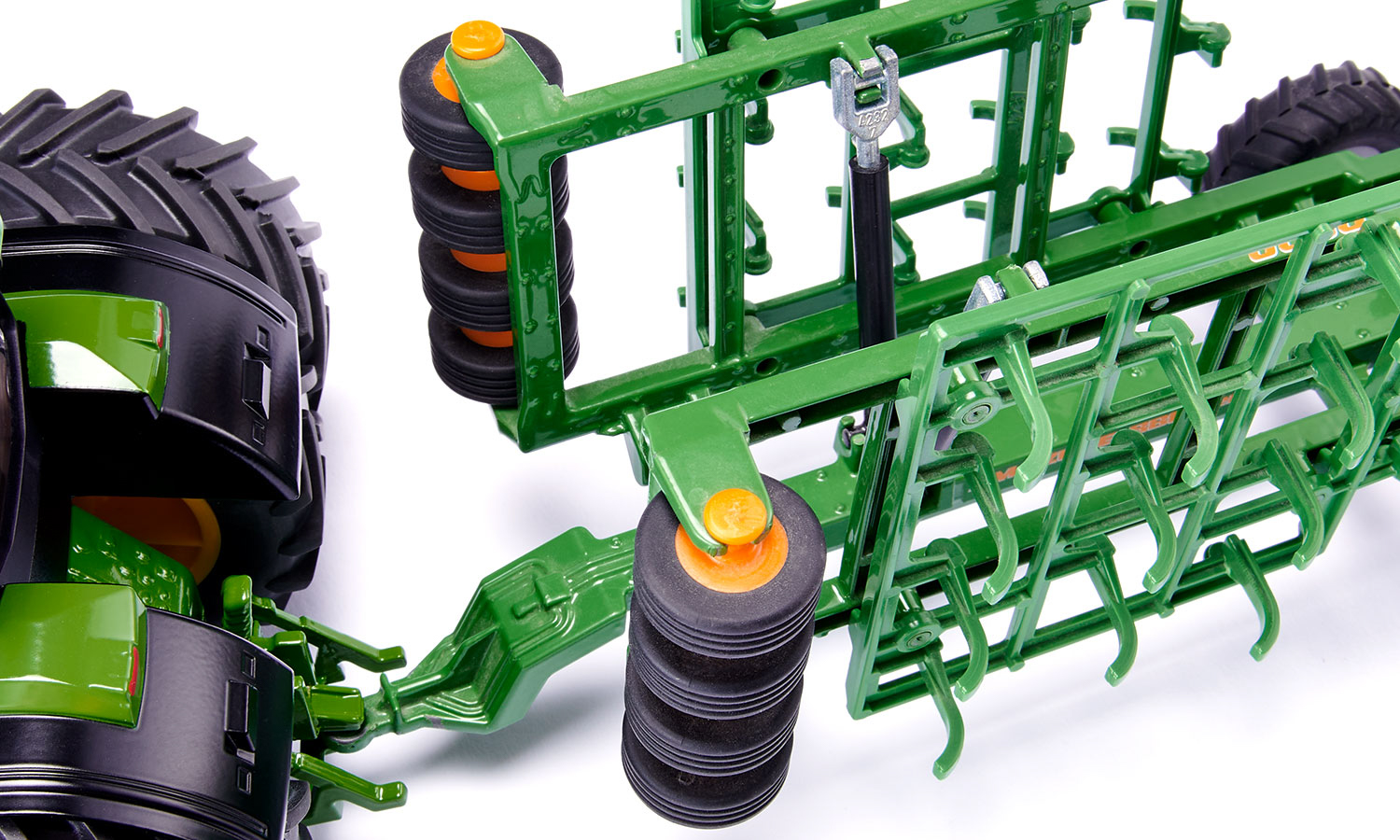 SIKU Farmer - půdní podmítač za traktor