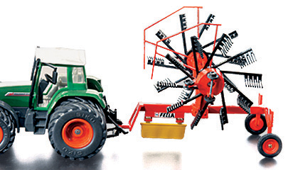 SIKU Farmer - Shrnovač pokosů Fella 1:32