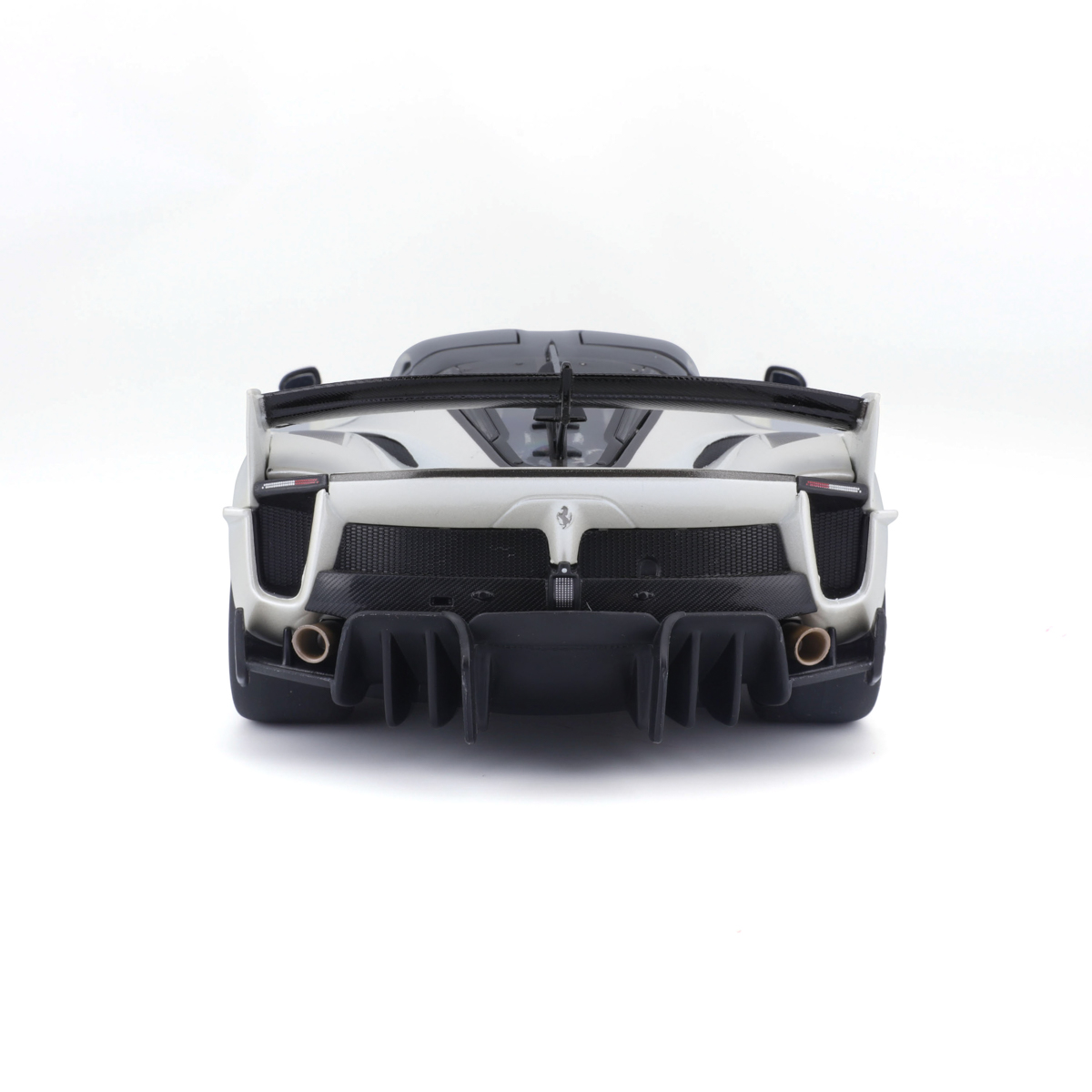 Bburago - RACE+PLAY, Ferrari FXX-K EVO, bílá-černá, 1:18