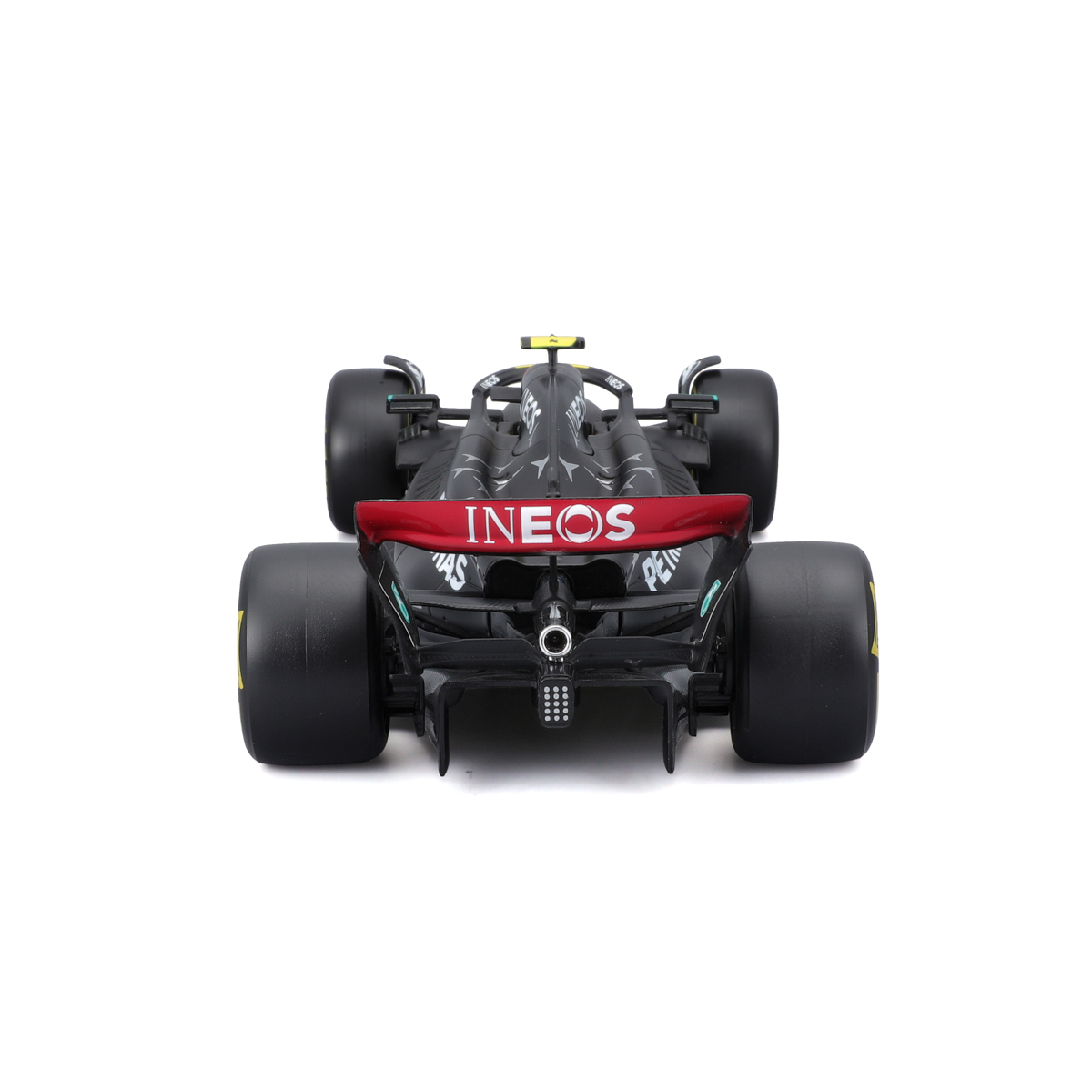 Bburago - RACE F1 v dekorativním boxu, Mercedes-AMG Petronas W14 E (2023), #44 Lewis Hamilton, 1:24