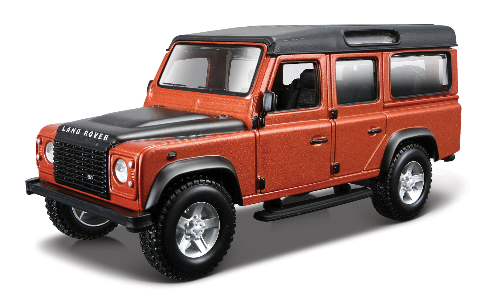Bburago - Auta HOBBY, Land Rover Defender 110, oranžová metalíza, 1:32