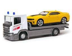 Welly Scania P320 (white) a Chevrolet Camaro (yellow) 1:57/43