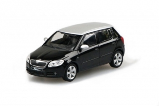 Abrex Škoda Fabia II (2006), Stříbrná střecha, Černá Magic Metalíza 1:43